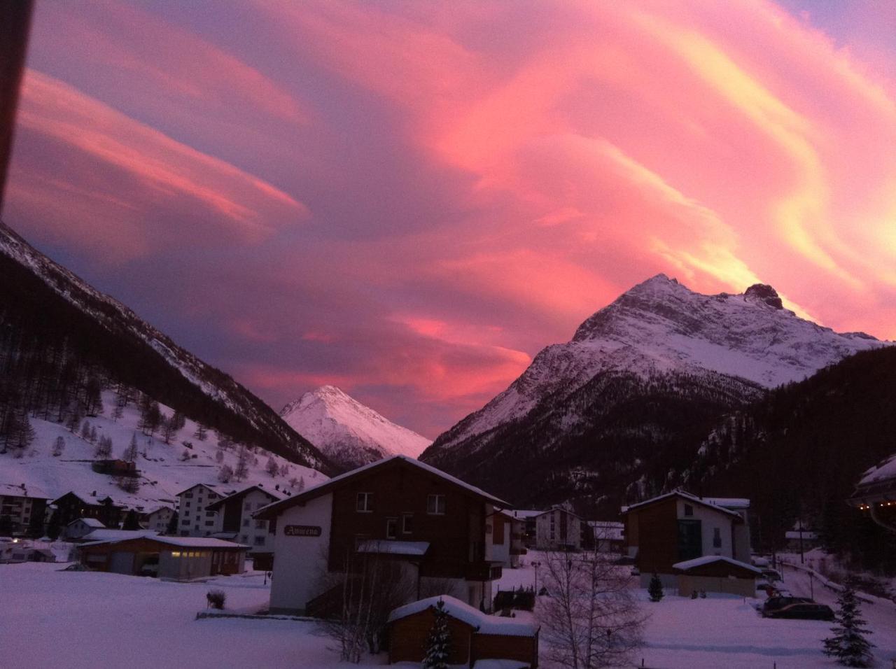 Ferienhaus Alea Saas-Grund Bagian luar foto